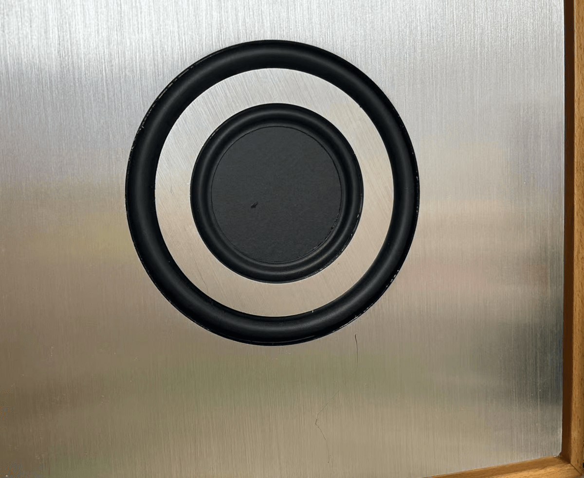 Super Flat Speaker