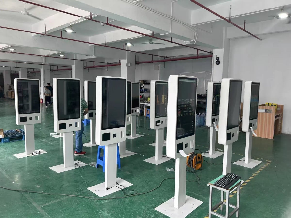 kiosk-interattivi